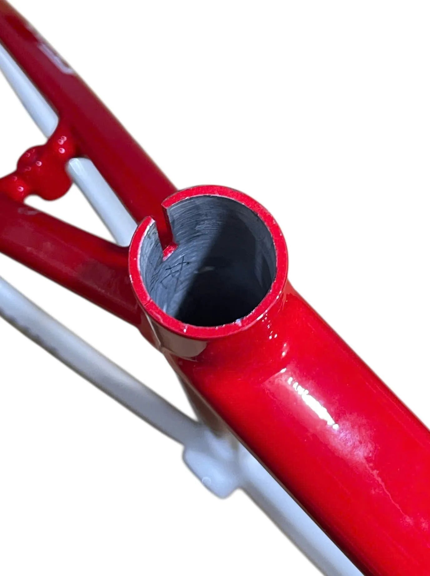 Cinalini white and red aluminum road bike frame, rim brake, fits 700c wheels