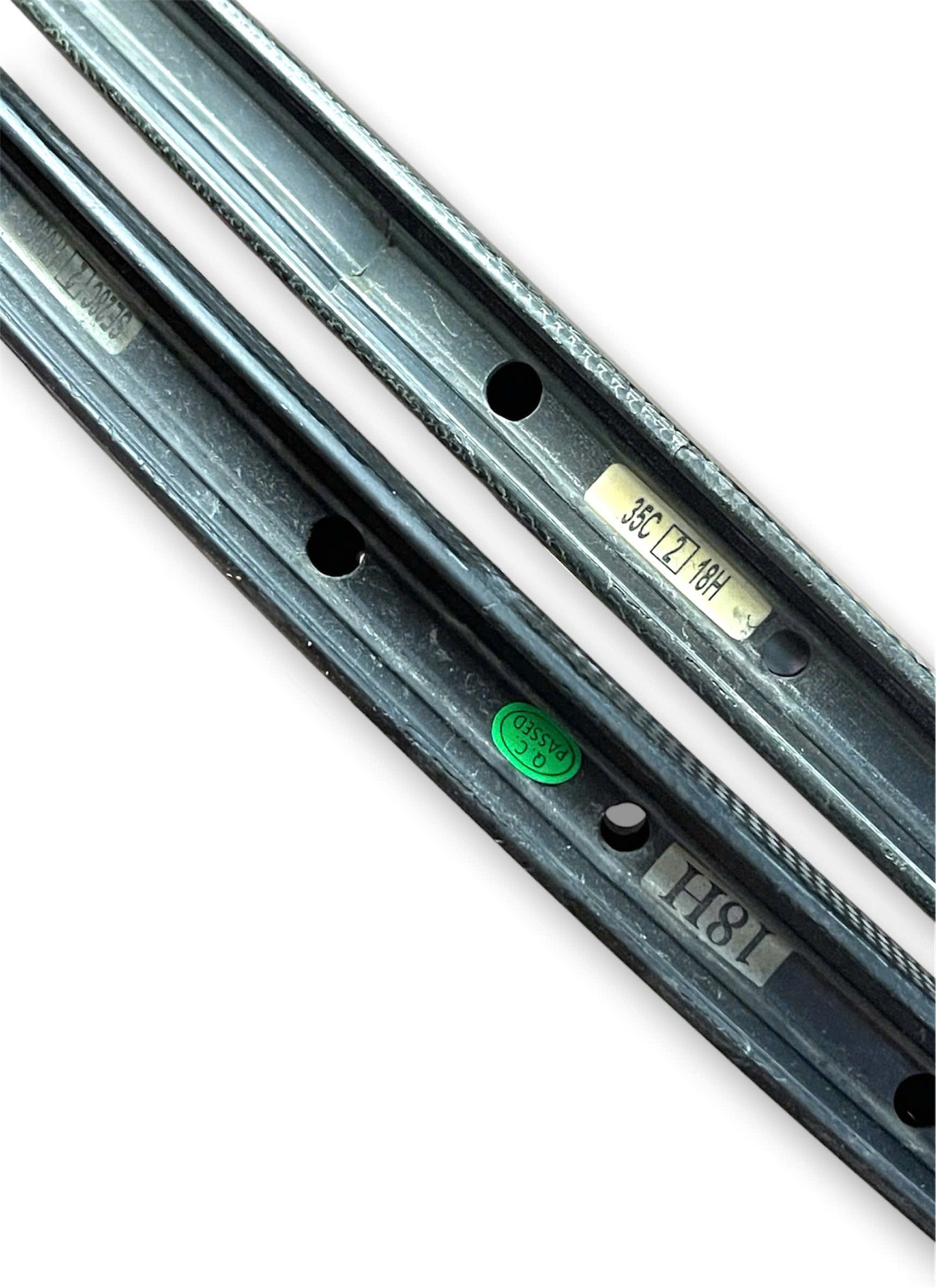 700c Raw Carbon Rim Brake Bicycle Rim, 18H, Internal Nipples