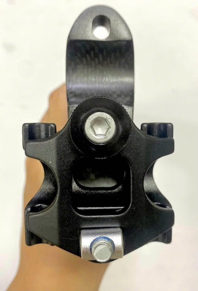 Unbranded aerodynamic bicycle seatpost, high-quality carbon weave finish