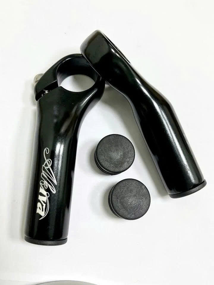 AKIVA Bicycle Handlebar Bar Ends – The Ultimate Companion for Long Rides
