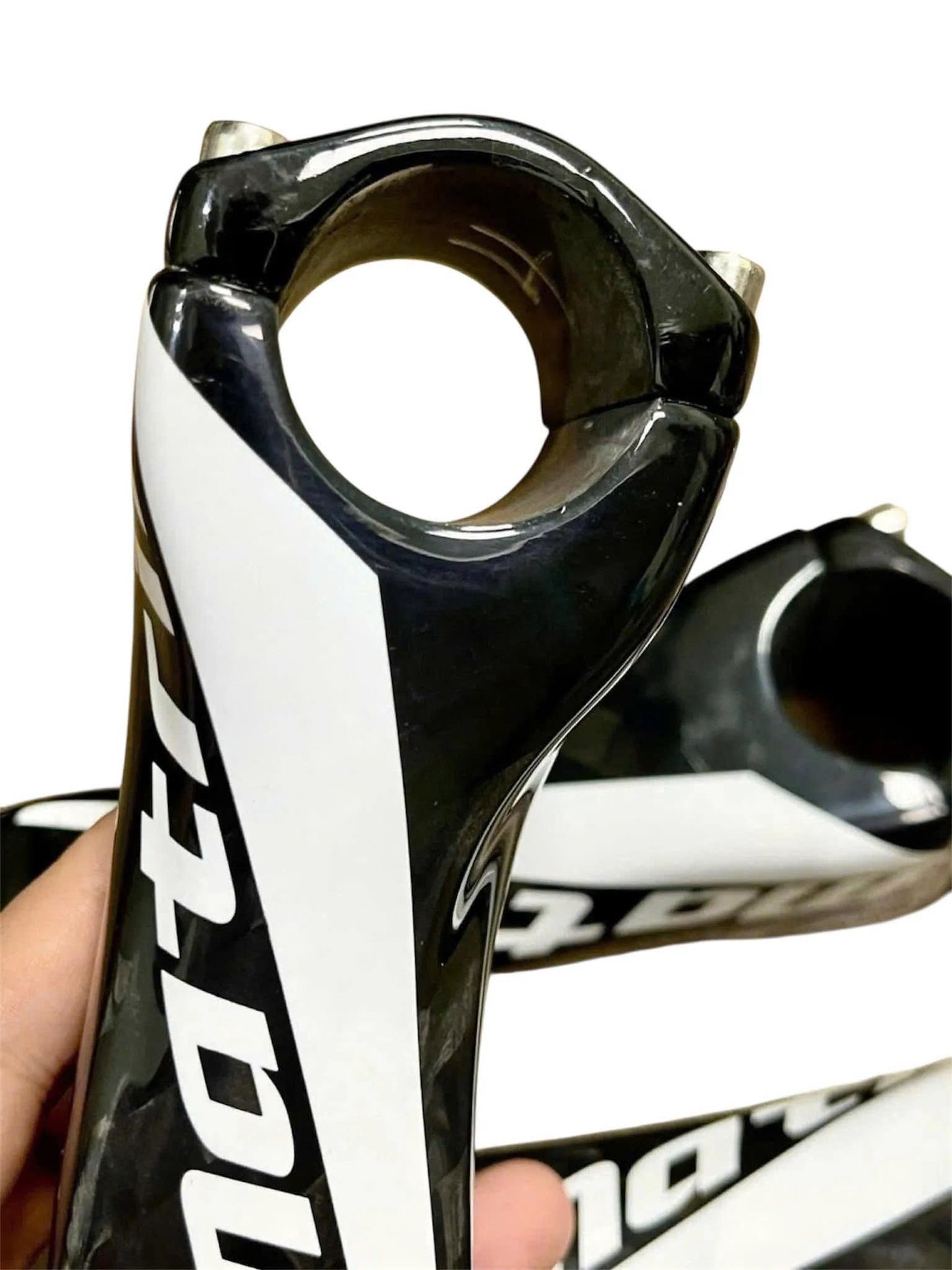 Carbon gốc ma trận