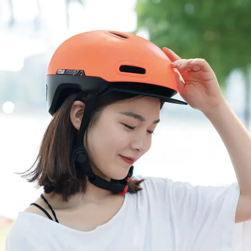 Authentic Cigna Bike Helmet – NOS/Unused Stock (Minor Cosmetic Dent, Fully Functional, Guaranteed Quality)
