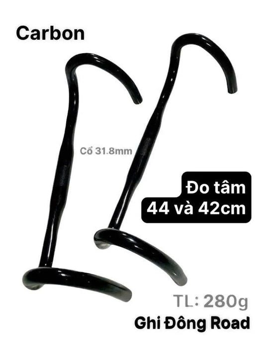 Used full carbon road bike handlebars (take-off). Slight glue residue, easily removable