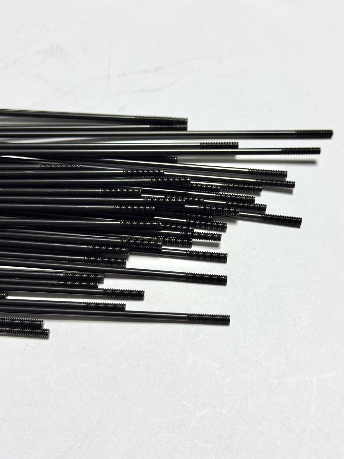 Richman® Black Straight Round Steel Bicycle Spokes with Brass Nipples